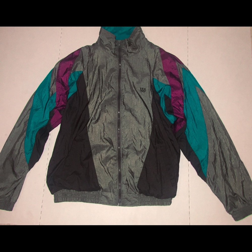 VINTAGE OLYMPIC WINDBREAKER